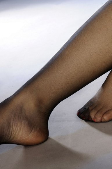 鸿海精密解释iPhone 5缺货原因_乐鱼体育下载